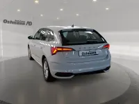Gebraucht Skoda Scala Selection 116 PS (85 kW) 2025 Moonweiss metallic Kleinwagen