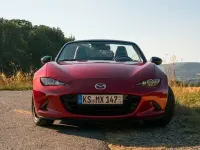 Gebraucht Mazda MX5 Sports-Line 132 PS (97 kW) 2016 Rot Cabrio