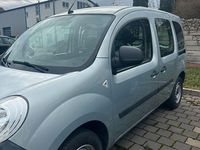 Gebraucht Renault Kangoo 90 PS (66 kW) 2013 Silber Van / Kleinbus