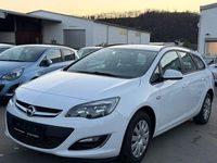 Gebraucht Opel Astra Selection 116 PS (85 kW) 2016 Weiß Kombi