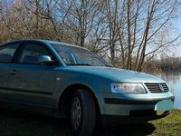 Gebraucht VW Passat 101 PS (74 kW) 1999 Grün Limousine