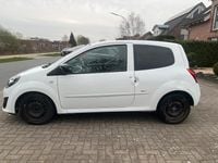 Gebraucht Renault Twingo Night&Day 75 PS (55 kW) 2011 Weiß Kleinwagen