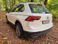 Gebraucht VW Tiguan 150 PS (110 kW) 2021 Weiß SUV