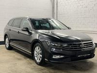 Gebraucht VW Passat Elegance 200 PS (147 kW) 2022 Grau Kombi