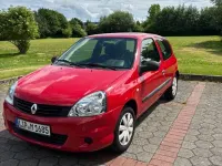 Gebraucht Renault Clio II 75 PS (55 kW) 2011 Rot Limousine