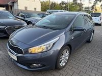 Używany Kia Ceed 135 KM (99 kW) 2013 Niebieski Hatchback