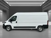Neu Opel Movano 140 PS (102 kW) 2026 Casablancaweiß Van