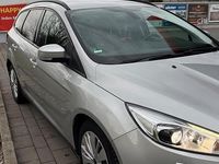 Gebraucht Ford Focus 120 PS (88 kW) 2017 Grau Limousine