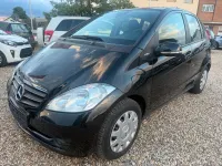 Używany Mercedes A160 95 KM (69 kW) 2012 Czarny Sedan/Limuzyna