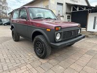 Second-hand Lada niva 82 CP (60 kW) 2004 Roșu SUV