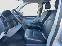 Gebraucht VW T6 150 PS (110 kW) 2018 Reflexsilber metallic Van