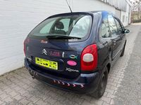 Gebraucht Citroën Xsara Picasso 95 PS (69 kW) 2003 Blau Van / Kleinbus