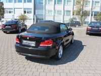 Gebraucht BMW 118 Cabriolet Sport Line 143 PS (105 kW) 2012 Schwarz Cabrio