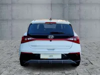 Gebraucht Hyundai i20 Blackline 90 PS (66 kW) 2026 Atlas white / sol Kleinwagen
