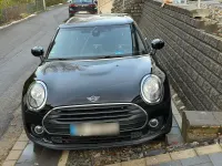 Gebraucht Mini Cooper Essential 136 PS (100 kW) 2020 Schwarz Kleinwagen