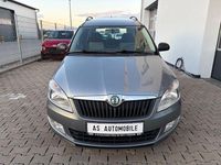 Gebraucht Skoda Roomster 86 PS (63 kW) 2012 Platingrau metallic Van / Kleinbus