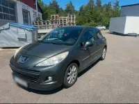 Gebraucht Peugeot 207 120 PS (88 kW) 2011 Grün Kleinwagen