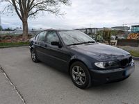 Second-hand BMW 318 143 CP (105 kW) 2003 Albastru Berlinǎ