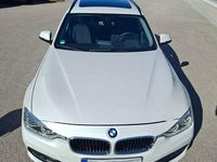 Gebraucht BMW 320 Efficient Dynamics 190 PS (139 kW) 2016 Weiß Kombi