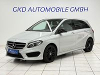 Gebraucht Mercedes B200 AMG line 156 PS (114 kW) 2017 Silber Kleinwagen