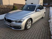 Gebraucht BMW 330 Luxury Line 252 PS (185 kW) 2018 Silber Limousine