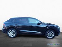 Gebraucht Audi Q8 Ambiente 286 PS (210 kW) 2023 Mythosschwarz metallic SUV