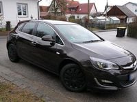 Gebraucht Opel Astra Innovation 165 PS (121 kW) 2013 Braun Kombi