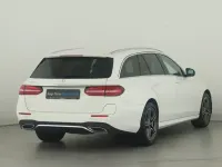 Gebraucht Mercedes E300 AMG 320 PS (235 kW) 2021 Polarweiss uni Kombi