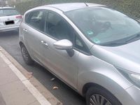Gebraucht Ford Fiesta 69 PS (50 kW) 2009 Silber Kleinwagen