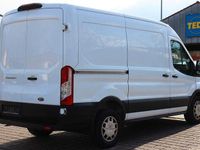 Gebraucht Ford Transit 131 PS (96 kW) 2019 Weiß Van / Kleinbus