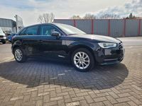 Second-hand Audi A3 Ambiente 110 CP (80 kW) 2014 Negru Berlinǎ