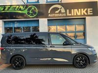 Gebraucht VW Multivan Style 150 PS (110 kW) 2024 Pure grey Van