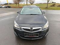 Gebraucht Opel Astra Innovation 165 PS (121 kW) 2012 Schwarz Kombi