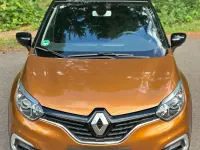 Gebraucht Renault Captur LIMITED Deluxe 90 PS (66 kW) 2019 Andere farben SUV
