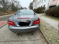 Gebraucht Mercedes E220 AMG 170 PS (125 kW) 2012 Silber Coupé