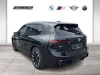 Neu BMW iX M Sport 400 kW (544 PS) 2025 Black sapphire SUV