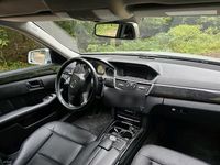 Gebraucht Mercedes E350 231 PS (169 kW) 2009 Silber Kombi