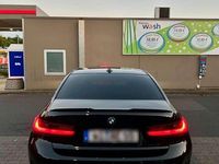 Gebraucht BMW 320 190 PS (139 kW) 2021 Schwarz Limousine