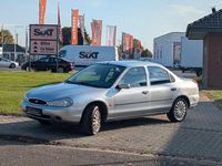Gebraucht Ford Mondeo Style 95 PS (69 kW) 1999 Grau Limousine