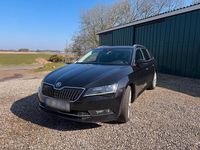 Gebraucht Skoda Superb 150 PS (110 kW) 2016 Schwarz Kombi