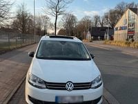 Gebraucht VW Sharan IQ Drive 150 PS (110 kW) 2019 Weiß Van / Kleinbus