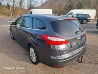 Gebraucht Ford Focus Titanium 150 PS (110 kW) 2011 Grau Kombi