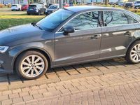 gebraucht Audi A3 A330 TDI Limousine S tronic design