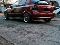 Second-hand Opel Astra 101 CP (74 kW) 2000 Roșu Hatchback