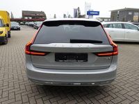 Gebraucht Volvo V90 Core 398 PS (292 kW) 2025 Silber Kombi