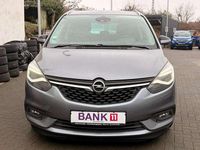 Gebraucht Opel Zafira Innovation 140 PS (102 kW) 2017 Licht grau m2 Van / Kleinbus