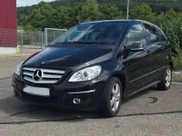 Gebraucht Mercedes B200 136 PS (100 kW) 2009 Schwarz Van / Kleinbus