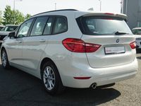 gebraucht BMW 218 2er Reihe d Advantage Aut. 2-Zonen-Klima Navi Sitzheizung