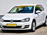 Gebraucht VW Golf VII LOUNGE 110 PS (80 kW) 2019 Weiß Limousine