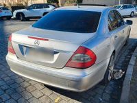 Gebraucht Mercedes E200 183 PS (134 kW) 2008 Silber Limousine